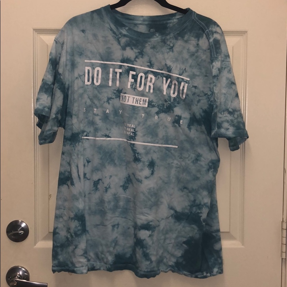 GUC. Tie dye shirt